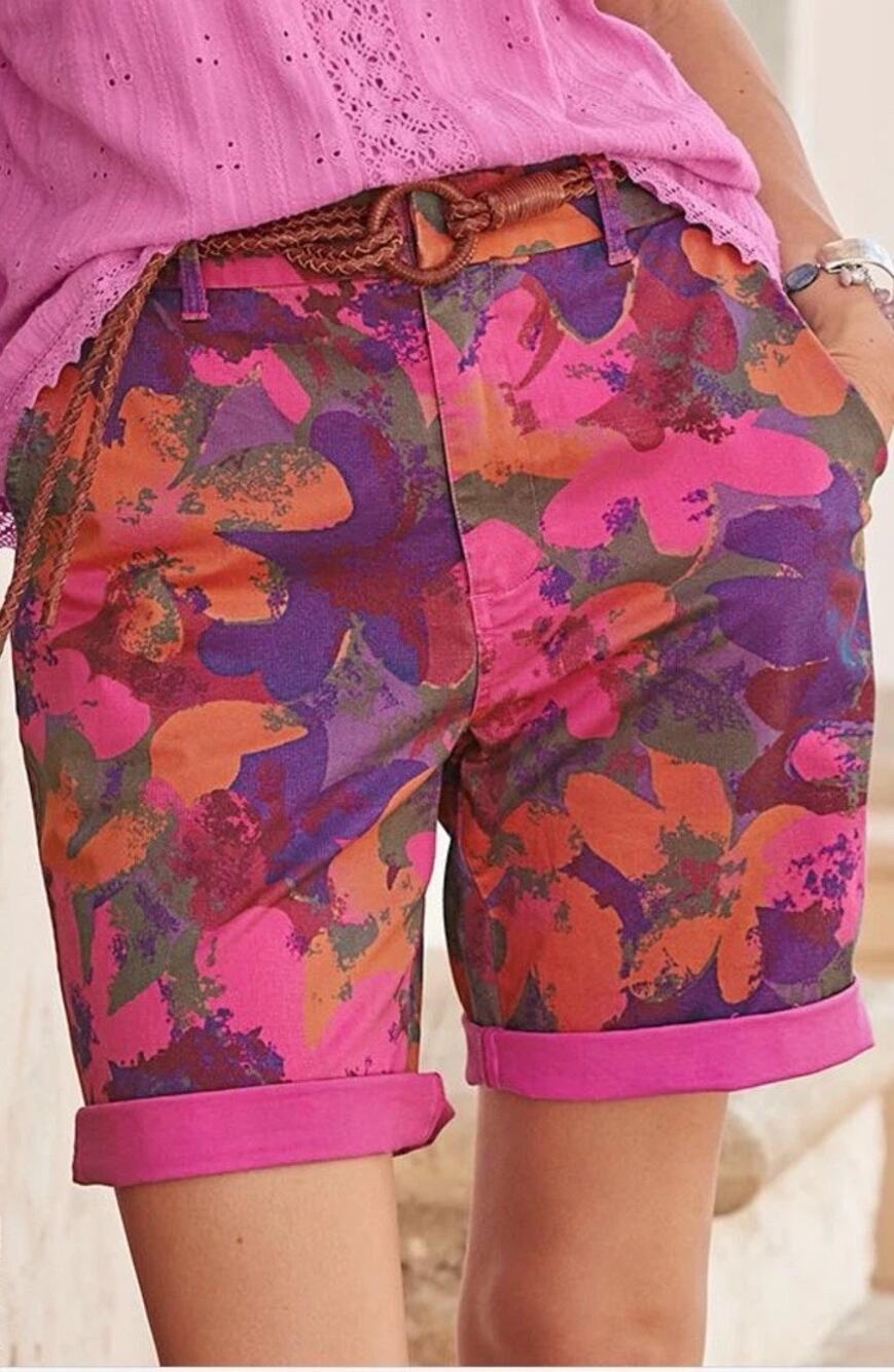 Sundance Floral Print High Rise Bermuda Shorts Pink Multi Women's Size 16 NWT
